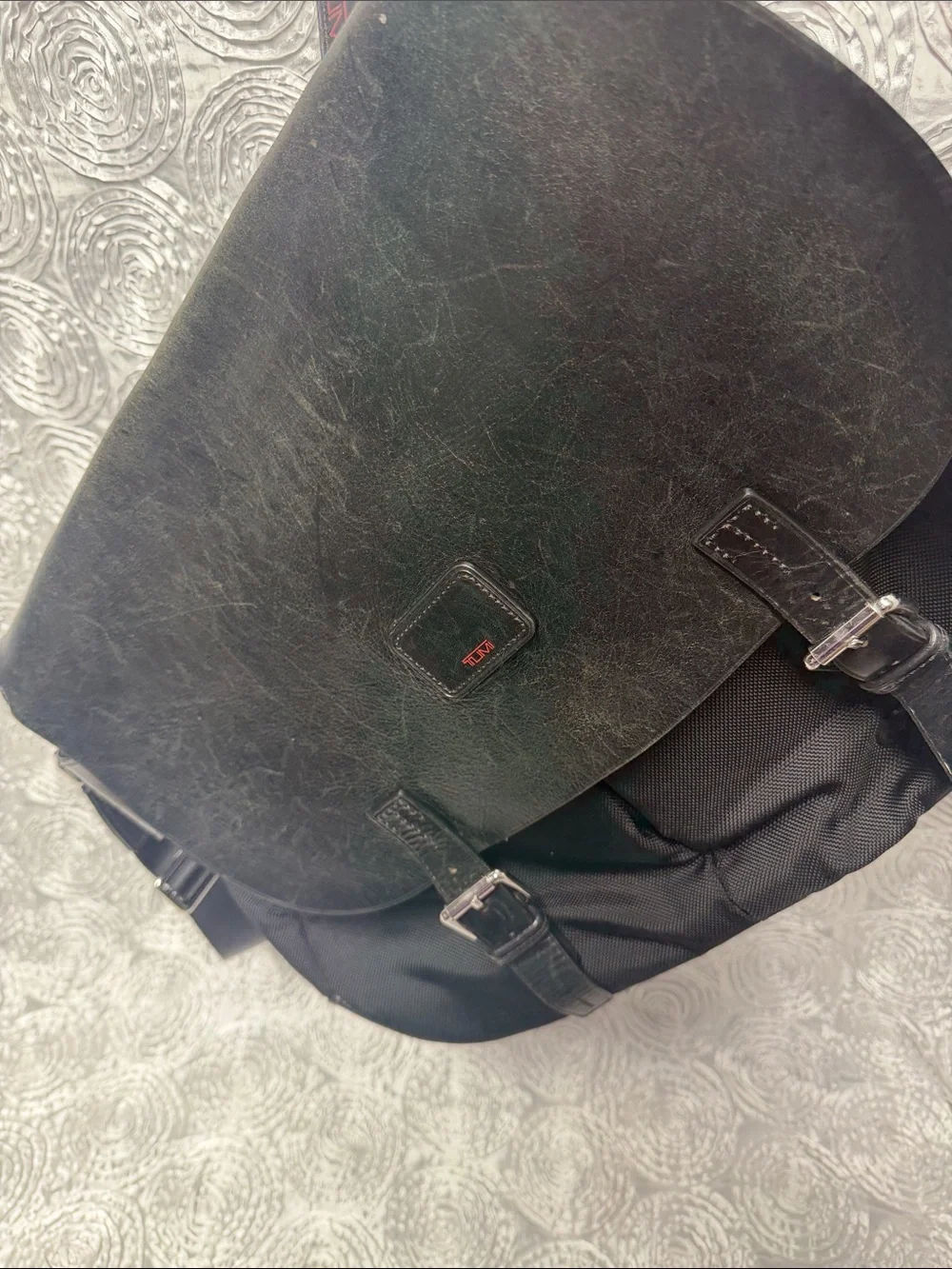 Tumi messenger bag